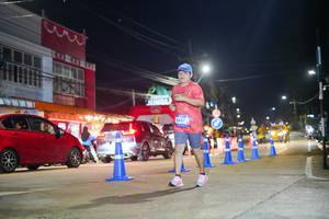 BIB: 3687
                            <button type="button" onclick="openModal(26244886)" class="btn btn-primary btn-sm float-right btn-popup" data-toggle="modal" data-target=".modal-high-quality">
                        <i class="fas fa-shopping-cart"></i> Add to Cart
                    </button>
                                            <button type="button" onclick="isThisMe(26244886, true)" class="btn btn-success btn-sm float-right btn-popup btn-isme hidden" data-toggle="tooltip" data-placement="bottom" title="นี่คือรูปของคุณใช่ไหม คลิกที่นี่เพื่อเอาเข้าอัลบั้ม">
                        <i class="fas fa-plus"></i> Add to album
                    </button>
                    <button type="button" onclick="isThisMe(26244886, false)" class="btn btn-warning btn-sm float-right btn-popup btn-isnotme hidden">
                        <i class="fas fa-ban"></i> Remove from album
                    </button>