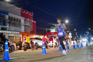 BIB: 2005
                            <button type="button" onclick="openModal(26244330)" class="btn btn-primary btn-sm float-right btn-popup" data-toggle="modal" data-target=".modal-high-quality">
                        <i class="fas fa-shopping-cart"></i> Add to Cart
                    </button>
                                            <button type="button" onclick="isThisMe(26244330, true)" class="btn btn-success btn-sm float-right btn-popup btn-isme hidden" data-toggle="tooltip" data-placement="bottom" title="นี่คือรูปของคุณใช่ไหม คลิกที่นี่เพื่อเอาเข้าอัลบั้ม">
                        <i class="fas fa-plus"></i> Add to album
                    </button>
                    <button type="button" onclick="isThisMe(26244330, false)" class="btn btn-warning btn-sm float-right btn-popup btn-isnotme hidden">
                        <i class="fas fa-ban"></i> Remove from album
                    </button>