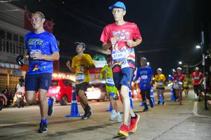 BIB: 4776, 460, 3168
                            <button type="button" onclick="openModal(26245184)" class="btn btn-primary btn-sm float-right btn-popup" data-toggle="modal" data-target=".modal-high-quality">
                        <i class="fas fa-shopping-cart"></i> Add to Cart
                    </button>
                                            <button type="button" onclick="isThisMe(26245184, true)" class="btn btn-success btn-sm float-right btn-popup btn-isme hidden" data-toggle="tooltip" data-placement="bottom" title="นี่คือรูปของคุณใช่ไหม คลิกที่นี่เพื่อเอาเข้าอัลบั้ม">
                        <i class="fas fa-plus"></i> Add to album
                    </button>
                    <button type="button" onclick="isThisMe(26245184, false)" class="btn btn-warning btn-sm float-right btn-popup btn-isnotme hidden">
                        <i class="fas fa-ban"></i> Remove from album
                    </button>