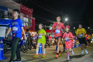 BIB: 3882, 3602
                            <button type="button" onclick="openModal(26237081)" class="btn btn-primary btn-sm float-right btn-popup" data-toggle="modal" data-target=".modal-high-quality">
                        <i class="fas fa-shopping-cart"></i> Add to Cart
                    </button>
                                            <button type="button" onclick="isThisMe(26237081, true)" class="btn btn-success btn-sm float-right btn-popup btn-isme hidden" data-toggle="tooltip" data-placement="bottom" title="นี่คือรูปของคุณใช่ไหม คลิกที่นี่เพื่อเอาเข้าอัลบั้ม">
                        <i class="fas fa-plus"></i> Add to album
                    </button>
                    <button type="button" onclick="isThisMe(26237081, false)" class="btn btn-warning btn-sm float-right btn-popup btn-isnotme hidden">
                        <i class="fas fa-ban"></i> Remove from album
                    </button>