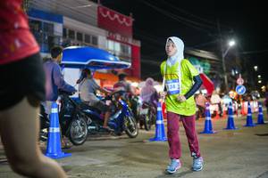 BIB: 
                            <button type="button" onclick="openModal(26246918)" class="btn btn-primary btn-sm float-right btn-popup" data-toggle="modal" data-target=".modal-high-quality">
                        <i class="fas fa-shopping-cart"></i> Add to Cart
                    </button>
                                            <button type="button" onclick="isThisMe(26246918, true)" class="btn btn-success btn-sm float-right btn-popup btn-isme hidden" data-toggle="tooltip" data-placement="bottom" title="นี่คือรูปของคุณใช่ไหม คลิกที่นี่เพื่อเอาเข้าอัลบั้ม">
                        <i class="fas fa-plus"></i> Add to album
                    </button>
                    <button type="button" onclick="isThisMe(26246918, false)" class="btn btn-warning btn-sm float-right btn-popup btn-isnotme hidden">
                        <i class="fas fa-ban"></i> Remove from album
                    </button>