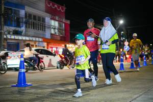 BIB: 4947, 3811
                            <button type="button" onclick="openModal(26232331)" class="btn btn-primary btn-sm float-right btn-popup" data-toggle="modal" data-target=".modal-high-quality">
                        <i class="fas fa-shopping-cart"></i> Add to Cart
                    </button>
                                            <button type="button" onclick="isThisMe(26232331, true)" class="btn btn-success btn-sm float-right btn-popup btn-isme hidden" data-toggle="tooltip" data-placement="bottom" title="นี่คือรูปของคุณใช่ไหม คลิกที่นี่เพื่อเอาเข้าอัลบั้ม">
                        <i class="fas fa-plus"></i> Add to album
                    </button>
                    <button type="button" onclick="isThisMe(26232331, false)" class="btn btn-warning btn-sm float-right btn-popup btn-isnotme hidden">
                        <i class="fas fa-ban"></i> Remove from album
                    </button>