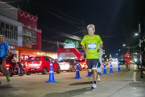 BIB: 3760
                            <button type="button" onclick="openModal(26245273)" class="btn btn-primary btn-sm float-right btn-popup" data-toggle="modal" data-target=".modal-high-quality">
                        <i class="fas fa-shopping-cart"></i> Add to Cart
                    </button>
                                            <button type="button" onclick="isThisMe(26245273, true)" class="btn btn-success btn-sm float-right btn-popup btn-isme hidden" data-toggle="tooltip" data-placement="bottom" title="นี่คือรูปของคุณใช่ไหม คลิกที่นี่เพื่อเอาเข้าอัลบั้ม">
                        <i class="fas fa-plus"></i> Add to album
                    </button>
                    <button type="button" onclick="isThisMe(26245273, false)" class="btn btn-warning btn-sm float-right btn-popup btn-isnotme hidden">
                        <i class="fas fa-ban"></i> Remove from album
                    </button>