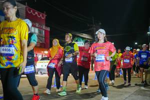 BIB: 4406, 4373, 3523, 4377, 4790
                            <button type="button" onclick="openModal(26233429)" class="btn btn-primary btn-sm float-right btn-popup" data-toggle="modal" data-target=".modal-high-quality">
                        <i class="fas fa-shopping-cart"></i> Add to Cart
                    </button>
                                            <button type="button" onclick="isThisMe(26233429, true)" class="btn btn-success btn-sm float-right btn-popup btn-isme hidden" data-toggle="tooltip" data-placement="bottom" title="นี่คือรูปของคุณใช่ไหม คลิกที่นี่เพื่อเอาเข้าอัลบั้ม">
                        <i class="fas fa-plus"></i> Add to album
                    </button>
                    <button type="button" onclick="isThisMe(26233429, false)" class="btn btn-warning btn-sm float-right btn-popup btn-isnotme hidden">
                        <i class="fas fa-ban"></i> Remove from album
                    </button>