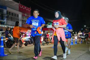 BIB: 4740, 340
                            <button type="button" onclick="openModal(26246587)" class="btn btn-primary btn-sm float-right btn-popup" data-toggle="modal" data-target=".modal-high-quality">
                        <i class="fas fa-shopping-cart"></i> Add to Cart
                    </button>
                                            <button type="button" onclick="isThisMe(26246587, true)" class="btn btn-success btn-sm float-right btn-popup btn-isme hidden" data-toggle="tooltip" data-placement="bottom" title="นี่คือรูปของคุณใช่ไหม คลิกที่นี่เพื่อเอาเข้าอัลบั้ม">
                        <i class="fas fa-plus"></i> Add to album
                    </button>
                    <button type="button" onclick="isThisMe(26246587, false)" class="btn btn-warning btn-sm float-right btn-popup btn-isnotme hidden">
                        <i class="fas fa-ban"></i> Remove from album
                    </button>