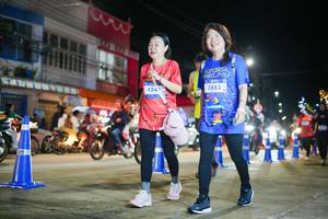 BIB: 4543, 3883
                            <button type="button" onclick="openModal(26228469)" class="btn btn-primary btn-sm float-right btn-popup" data-toggle="modal" data-target=".modal-high-quality">
                        <i class="fas fa-shopping-cart"></i> Add to Cart
                    </button>
                                            <button type="button" onclick="isThisMe(26228469, true)" class="btn btn-success btn-sm float-right btn-popup btn-isme hidden" data-toggle="tooltip" data-placement="bottom" title="นี่คือรูปของคุณใช่ไหม คลิกที่นี่เพื่อเอาเข้าอัลบั้ม">
                        <i class="fas fa-plus"></i> Add to album
                    </button>
                    <button type="button" onclick="isThisMe(26228469, false)" class="btn btn-warning btn-sm float-right btn-popup btn-isnotme hidden">
                        <i class="fas fa-ban"></i> Remove from album
                    </button>