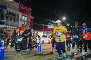 BIB: 4065, 454, 2825, 3823
                            <button type="button" onclick="openModal(26234111)" class="btn btn-primary btn-sm float-right btn-popup" data-toggle="modal" data-target=".modal-high-quality">
                        <i class="fas fa-shopping-cart"></i> Add to Cart
                    </button>
                                            <button type="button" onclick="isThisMe(26234111, true)" class="btn btn-success btn-sm float-right btn-popup btn-isme hidden" data-toggle="tooltip" data-placement="bottom" title="นี่คือรูปของคุณใช่ไหม คลิกที่นี่เพื่อเอาเข้าอัลบั้ม">
                        <i class="fas fa-plus"></i> Add to album
                    </button>
                    <button type="button" onclick="isThisMe(26234111, false)" class="btn btn-warning btn-sm float-right btn-popup btn-isnotme hidden">
                        <i class="fas fa-ban"></i> Remove from album
                    </button>