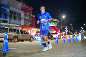 BIB: 3804
                            <button type="button" onclick="openModal(26244739)" class="btn btn-primary btn-sm float-right btn-popup" data-toggle="modal" data-target=".modal-high-quality">
                        <i class="fas fa-shopping-cart"></i> Add to Cart
                    </button>
                                            <button type="button" onclick="isThisMe(26244739, true)" class="btn btn-success btn-sm float-right btn-popup btn-isme hidden" data-toggle="tooltip" data-placement="bottom" title="นี่คือรูปของคุณใช่ไหม คลิกที่นี่เพื่อเอาเข้าอัลบั้ม">
                        <i class="fas fa-plus"></i> Add to album
                    </button>
                    <button type="button" onclick="isThisMe(26244739, false)" class="btn btn-warning btn-sm float-right btn-popup btn-isnotme hidden">
                        <i class="fas fa-ban"></i> Remove from album
                    </button>