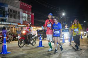 BIB: 4133, 4059, 4818
                            <button type="button" onclick="openModal(26234083)" class="btn btn-primary btn-sm float-right btn-popup" data-toggle="modal" data-target=".modal-high-quality">
                        <i class="fas fa-shopping-cart"></i> Add to Cart
                    </button>
                                            <button type="button" onclick="isThisMe(26234083, true)" class="btn btn-success btn-sm float-right btn-popup btn-isme hidden" data-toggle="tooltip" data-placement="bottom" title="นี่คือรูปของคุณใช่ไหม คลิกที่นี่เพื่อเอาเข้าอัลบั้ม">
                        <i class="fas fa-plus"></i> Add to album
                    </button>
                    <button type="button" onclick="isThisMe(26234083, false)" class="btn btn-warning btn-sm float-right btn-popup btn-isnotme hidden">
                        <i class="fas fa-ban"></i> Remove from album
                    </button>