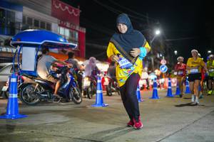 BIB: 362
                            <button type="button" onclick="openModal(26246843)" class="btn btn-primary btn-sm float-right btn-popup" data-toggle="modal" data-target=".modal-high-quality">
                        <i class="fas fa-shopping-cart"></i> Add to Cart
                    </button>
                                            <button type="button" onclick="isThisMe(26246843, true)" class="btn btn-success btn-sm float-right btn-popup btn-isme hidden" data-toggle="tooltip" data-placement="bottom" title="นี่คือรูปของคุณใช่ไหม คลิกที่นี่เพื่อเอาเข้าอัลบั้ม">
                        <i class="fas fa-plus"></i> Add to album
                    </button>
                    <button type="button" onclick="isThisMe(26246843, false)" class="btn btn-warning btn-sm float-right btn-popup btn-isnotme hidden">
                        <i class="fas fa-ban"></i> Remove from album
                    </button>