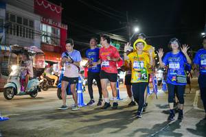 BIB: 402, 35375, 504
                            <button type="button" onclick="openModal(26233243)" class="btn btn-primary btn-sm float-right btn-popup" data-toggle="modal" data-target=".modal-high-quality">
                        <i class="fas fa-shopping-cart"></i> Add to Cart
                    </button>
                                            <button type="button" onclick="isThisMe(26233243, true)" class="btn btn-success btn-sm float-right btn-popup btn-isme hidden" data-toggle="tooltip" data-placement="bottom" title="นี่คือรูปของคุณใช่ไหม คลิกที่นี่เพื่อเอาเข้าอัลบั้ม">
                        <i class="fas fa-plus"></i> Add to album
                    </button>
                    <button type="button" onclick="isThisMe(26233243, false)" class="btn btn-warning btn-sm float-right btn-popup btn-isnotme hidden">
                        <i class="fas fa-ban"></i> Remove from album
                    </button>