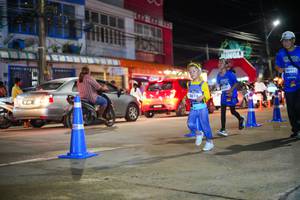 BIB: 3074, 3601
                            <button type="button" onclick="openModal(26246174)" class="btn btn-primary btn-sm float-right btn-popup" data-toggle="modal" data-target=".modal-high-quality">
                        <i class="fas fa-shopping-cart"></i> Add to Cart
                    </button>
                                            <button type="button" onclick="isThisMe(26246174, true)" class="btn btn-success btn-sm float-right btn-popup btn-isme hidden" data-toggle="tooltip" data-placement="bottom" title="นี่คือรูปของคุณใช่ไหม คลิกที่นี่เพื่อเอาเข้าอัลบั้ม">
                        <i class="fas fa-plus"></i> Add to album
                    </button>
                    <button type="button" onclick="isThisMe(26246174, false)" class="btn btn-warning btn-sm float-right btn-popup btn-isnotme hidden">
                        <i class="fas fa-ban"></i> Remove from album
                    </button>