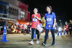 BIB: 4541, 3883
                            <button type="button" onclick="openModal(26228474)" class="btn btn-primary btn-sm float-right btn-popup" data-toggle="modal" data-target=".modal-high-quality">
                        <i class="fas fa-shopping-cart"></i> Add to Cart
                    </button>
                                            <button type="button" onclick="isThisMe(26228474, true)" class="btn btn-success btn-sm float-right btn-popup btn-isme hidden" data-toggle="tooltip" data-placement="bottom" title="นี่คือรูปของคุณใช่ไหม คลิกที่นี่เพื่อเอาเข้าอัลบั้ม">
                        <i class="fas fa-plus"></i> Add to album
                    </button>
                    <button type="button" onclick="isThisMe(26228474, false)" class="btn btn-warning btn-sm float-right btn-popup btn-isnotme hidden">
                        <i class="fas fa-ban"></i> Remove from album
                    </button>