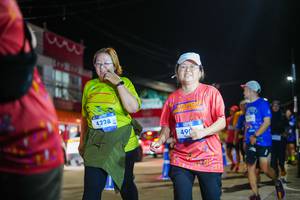 BIB: 401, 4228, 490
                            <button type="button" onclick="openModal(26233411)" class="btn btn-primary btn-sm float-right btn-popup" data-toggle="modal" data-target=".modal-high-quality">
                        <i class="fas fa-shopping-cart"></i> Add to Cart
                    </button>
                                            <button type="button" onclick="isThisMe(26233411, true)" class="btn btn-success btn-sm float-right btn-popup btn-isme hidden" data-toggle="tooltip" data-placement="bottom" title="นี่คือรูปของคุณใช่ไหม คลิกที่นี่เพื่อเอาเข้าอัลบั้ม">
                        <i class="fas fa-plus"></i> Add to album
                    </button>
                    <button type="button" onclick="isThisMe(26233411, false)" class="btn btn-warning btn-sm float-right btn-popup btn-isnotme hidden">
                        <i class="fas fa-ban"></i> Remove from album
                    </button>