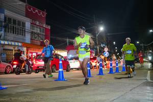 BIB: 910
                            <button type="button" onclick="openModal(26245270)" class="btn btn-primary btn-sm float-right btn-popup" data-toggle="modal" data-target=".modal-high-quality">
                        <i class="fas fa-shopping-cart"></i> Add to Cart
                    </button>
                                            <button type="button" onclick="isThisMe(26245270, true)" class="btn btn-success btn-sm float-right btn-popup btn-isme hidden" data-toggle="tooltip" data-placement="bottom" title="นี่คือรูปของคุณใช่ไหม คลิกที่นี่เพื่อเอาเข้าอัลบั้ม">
                        <i class="fas fa-plus"></i> Add to album
                    </button>
                    <button type="button" onclick="isThisMe(26245270, false)" class="btn btn-warning btn-sm float-right btn-popup btn-isnotme hidden">
                        <i class="fas fa-ban"></i> Remove from album
                    </button>