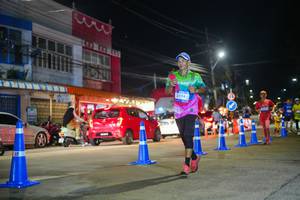 BIB: 3194
                            <button type="button" onclick="openModal(26245903)" class="btn btn-primary btn-sm float-right btn-popup" data-toggle="modal" data-target=".modal-high-quality">
                        <i class="fas fa-shopping-cart"></i> Add to Cart
                    </button>
                                            <button type="button" onclick="isThisMe(26245903, true)" class="btn btn-success btn-sm float-right btn-popup btn-isme hidden" data-toggle="tooltip" data-placement="bottom" title="นี่คือรูปของคุณใช่ไหม คลิกที่นี่เพื่อเอาเข้าอัลบั้ม">
                        <i class="fas fa-plus"></i> Add to album
                    </button>
                    <button type="button" onclick="isThisMe(26245903, false)" class="btn btn-warning btn-sm float-right btn-popup btn-isnotme hidden">
                        <i class="fas fa-ban"></i> Remove from album
                    </button>