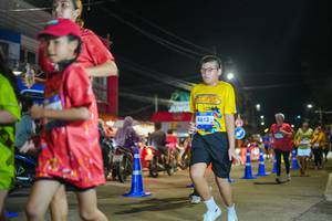 BIB: 4613
                            <button type="button" onclick="openModal(26236981)" class="btn btn-primary btn-sm float-right btn-popup" data-toggle="modal" data-target=".modal-high-quality">
                        <i class="fas fa-shopping-cart"></i> Add to Cart
                    </button>
                                            <button type="button" onclick="isThisMe(26236981, true)" class="btn btn-success btn-sm float-right btn-popup btn-isme hidden" data-toggle="tooltip" data-placement="bottom" title="นี่คือรูปของคุณใช่ไหม คลิกที่นี่เพื่อเอาเข้าอัลบั้ม">
                        <i class="fas fa-plus"></i> Add to album
                    </button>
                    <button type="button" onclick="isThisMe(26236981, false)" class="btn btn-warning btn-sm float-right btn-popup btn-isnotme hidden">
                        <i class="fas fa-ban"></i> Remove from album
                    </button>