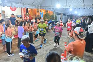 BIB: 1160, 46022
                            <button type="button" onclick="openModal(26242842)" class="btn btn-primary btn-sm float-right btn-popup" data-toggle="modal" data-target=".modal-high-quality">
                        <i class="fas fa-shopping-cart"></i> Add to Cart
                    </button>
                                            <button type="button" onclick="isThisMe(26242842, true)" class="btn btn-success btn-sm float-right btn-popup btn-isme hidden" data-toggle="tooltip" data-placement="bottom" title="นี่คือรูปของคุณใช่ไหม คลิกที่นี่เพื่อเอาเข้าอัลบั้ม">
                        <i class="fas fa-plus"></i> Add to album
                    </button>
                    <button type="button" onclick="isThisMe(26242842, false)" class="btn btn-warning btn-sm float-right btn-popup btn-isnotme hidden">
                        <i class="fas fa-ban"></i> Remove from album
                    </button>