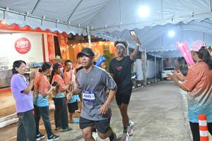 BIB: 4840
                            <button type="button" onclick="openModal(26240912)" class="btn btn-primary btn-sm float-right btn-popup" data-toggle="modal" data-target=".modal-high-quality">
                        <i class="fas fa-shopping-cart"></i> Add to Cart
                    </button>
                                            <button type="button" onclick="isThisMe(26240912, true)" class="btn btn-success btn-sm float-right btn-popup btn-isme hidden" data-toggle="tooltip" data-placement="bottom" title="นี่คือรูปของคุณใช่ไหม คลิกที่นี่เพื่อเอาเข้าอัลบั้ม">
                        <i class="fas fa-plus"></i> Add to album
                    </button>
                    <button type="button" onclick="isThisMe(26240912, false)" class="btn btn-warning btn-sm float-right btn-popup btn-isnotme hidden">
                        <i class="fas fa-ban"></i> Remove from album
                    </button>