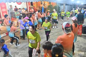 BIB: 1770, 540
                            <button type="button" onclick="openModal(26252914)" class="btn btn-primary btn-sm float-right btn-popup" data-toggle="modal" data-target=".modal-high-quality">
                        <i class="fas fa-shopping-cart"></i> Add to Cart
                    </button>
                                            <button type="button" onclick="isThisMe(26252914, true)" class="btn btn-success btn-sm float-right btn-popup btn-isme hidden" data-toggle="tooltip" data-placement="bottom" title="นี่คือรูปของคุณใช่ไหม คลิกที่นี่เพื่อเอาเข้าอัลบั้ม">
                        <i class="fas fa-plus"></i> Add to album
                    </button>
                    <button type="button" onclick="isThisMe(26252914, false)" class="btn btn-warning btn-sm float-right btn-popup btn-isnotme hidden">
                        <i class="fas fa-ban"></i> Remove from album
                    </button>