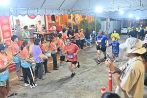 BIB: 4157
                            <button type="button" onclick="openModal(26252005)" class="btn btn-primary btn-sm float-right btn-popup" data-toggle="modal" data-target=".modal-high-quality">
                        <i class="fas fa-shopping-cart"></i> Add to Cart
                    </button>
                                            <button type="button" onclick="isThisMe(26252005, true)" class="btn btn-success btn-sm float-right btn-popup btn-isme hidden" data-toggle="tooltip" data-placement="bottom" title="นี่คือรูปของคุณใช่ไหม คลิกที่นี่เพื่อเอาเข้าอัลบั้ม">
                        <i class="fas fa-plus"></i> Add to album
                    </button>
                    <button type="button" onclick="isThisMe(26252005, false)" class="btn btn-warning btn-sm float-right btn-popup btn-isnotme hidden">
                        <i class="fas fa-ban"></i> Remove from album
                    </button>