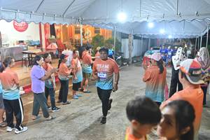 BIB: 3674
                            <button type="button" onclick="openModal(26242259)" class="btn btn-primary btn-sm float-right btn-popup" data-toggle="modal" data-target=".modal-high-quality">
                        <i class="fas fa-shopping-cart"></i> Add to Cart
                    </button>
                                            <button type="button" onclick="isThisMe(26242259, true)" class="btn btn-success btn-sm float-right btn-popup btn-isme hidden" data-toggle="tooltip" data-placement="bottom" title="นี่คือรูปของคุณใช่ไหม คลิกที่นี่เพื่อเอาเข้าอัลบั้ม">
                        <i class="fas fa-plus"></i> Add to album
                    </button>
                    <button type="button" onclick="isThisMe(26242259, false)" class="btn btn-warning btn-sm float-right btn-popup btn-isnotme hidden">
                        <i class="fas fa-ban"></i> Remove from album
                    </button>