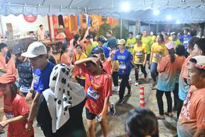 BIB: 4035, 3968
                            <button type="button" onclick="openModal(26243171)" class="btn btn-primary btn-sm float-right btn-popup" data-toggle="modal" data-target=".modal-high-quality">
                        <i class="fas fa-shopping-cart"></i> Add to Cart
                    </button>
                                            <button type="button" onclick="isThisMe(26243171, true)" class="btn btn-success btn-sm float-right btn-popup btn-isme hidden" data-toggle="tooltip" data-placement="bottom" title="นี่คือรูปของคุณใช่ไหม คลิกที่นี่เพื่อเอาเข้าอัลบั้ม">
                        <i class="fas fa-plus"></i> Add to album
                    </button>
                    <button type="button" onclick="isThisMe(26243171, false)" class="btn btn-warning btn-sm float-right btn-popup btn-isnotme hidden">
                        <i class="fas fa-ban"></i> Remove from album
                    </button>