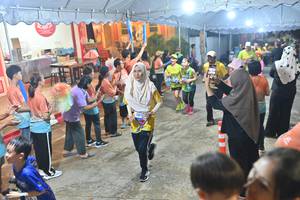 BIB: 
                            <button type="button" onclick="openModal(26242498)" class="btn btn-primary btn-sm float-right btn-popup" data-toggle="modal" data-target=".modal-high-quality">
                        <i class="fas fa-shopping-cart"></i> Add to Cart
                    </button>
                                            <button type="button" onclick="isThisMe(26242498, true)" class="btn btn-success btn-sm float-right btn-popup btn-isme hidden" data-toggle="tooltip" data-placement="bottom" title="นี่คือรูปของคุณใช่ไหม คลิกที่นี่เพื่อเอาเข้าอัลบั้ม">
                        <i class="fas fa-plus"></i> Add to album
                    </button>
                    <button type="button" onclick="isThisMe(26242498, false)" class="btn btn-warning btn-sm float-right btn-popup btn-isnotme hidden">
                        <i class="fas fa-ban"></i> Remove from album
                    </button>