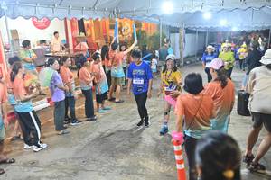 BIB: 42181
                            <button type="button" onclick="openModal(26252462)" class="btn btn-primary btn-sm float-right btn-popup" data-toggle="modal" data-target=".modal-high-quality">
                        <i class="fas fa-shopping-cart"></i> Add to Cart
                    </button>
                                            <button type="button" onclick="isThisMe(26252462, true)" class="btn btn-success btn-sm float-right btn-popup btn-isme hidden" data-toggle="tooltip" data-placement="bottom" title="นี่คือรูปของคุณใช่ไหม คลิกที่นี่เพื่อเอาเข้าอัลบั้ม">
                        <i class="fas fa-plus"></i> Add to album
                    </button>
                    <button type="button" onclick="isThisMe(26252462, false)" class="btn btn-warning btn-sm float-right btn-popup btn-isnotme hidden">
                        <i class="fas fa-ban"></i> Remove from album
                    </button>