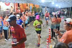 BIB: 918
                            <button type="button" onclick="openModal(26241687)" class="btn btn-primary btn-sm float-right btn-popup" data-toggle="modal" data-target=".modal-high-quality">
                        <i class="fas fa-shopping-cart"></i> Add to Cart
                    </button>
                                            <button type="button" onclick="isThisMe(26241687, true)" class="btn btn-success btn-sm float-right btn-popup btn-isme hidden" data-toggle="tooltip" data-placement="bottom" title="นี่คือรูปของคุณใช่ไหม คลิกที่นี่เพื่อเอาเข้าอัลบั้ม">
                        <i class="fas fa-plus"></i> Add to album
                    </button>
                    <button type="button" onclick="isThisMe(26241687, false)" class="btn btn-warning btn-sm float-right btn-popup btn-isnotme hidden">
                        <i class="fas fa-ban"></i> Remove from album
                    </button>