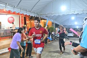 BIB: 4627
                            <button type="button" onclick="openModal(26241080)" class="btn btn-primary btn-sm float-right btn-popup" data-toggle="modal" data-target=".modal-high-quality">
                        <i class="fas fa-shopping-cart"></i> Add to Cart
                    </button>
                                            <button type="button" onclick="isThisMe(26241080, true)" class="btn btn-success btn-sm float-right btn-popup btn-isme hidden" data-toggle="tooltip" data-placement="bottom" title="นี่คือรูปของคุณใช่ไหม คลิกที่นี่เพื่อเอาเข้าอัลบั้ม">
                        <i class="fas fa-plus"></i> Add to album
                    </button>
                    <button type="button" onclick="isThisMe(26241080, false)" class="btn btn-warning btn-sm float-right btn-popup btn-isnotme hidden">
                        <i class="fas fa-ban"></i> Remove from album
                    </button>