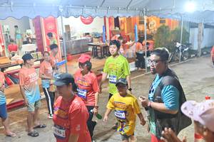 BIB: 4196, 637, 675, 9685
                            <button type="button" onclick="openModal(26253708)" class="btn btn-primary btn-sm float-right btn-popup" data-toggle="modal" data-target=".modal-high-quality">
                        <i class="fas fa-shopping-cart"></i> Add to Cart
                    </button>
                                            <button type="button" onclick="isThisMe(26253708, true)" class="btn btn-success btn-sm float-right btn-popup btn-isme hidden" data-toggle="tooltip" data-placement="bottom" title="นี่คือรูปของคุณใช่ไหม คลิกที่นี่เพื่อเอาเข้าอัลบั้ม">
                        <i class="fas fa-plus"></i> Add to album
                    </button>
                    <button type="button" onclick="isThisMe(26253708, false)" class="btn btn-warning btn-sm float-right btn-popup btn-isnotme hidden">
                        <i class="fas fa-ban"></i> Remove from album
                    </button>