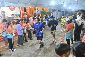 BIB: 
                            <button type="button" onclick="openModal(26242433)" class="btn btn-primary btn-sm float-right btn-popup" data-toggle="modal" data-target=".modal-high-quality">
                        <i class="fas fa-shopping-cart"></i> Add to Cart
                    </button>
                                            <button type="button" onclick="isThisMe(26242433, true)" class="btn btn-success btn-sm float-right btn-popup btn-isme hidden" data-toggle="tooltip" data-placement="bottom" title="นี่คือรูปของคุณใช่ไหม คลิกที่นี่เพื่อเอาเข้าอัลบั้ม">
                        <i class="fas fa-plus"></i> Add to album
                    </button>
                    <button type="button" onclick="isThisMe(26242433, false)" class="btn btn-warning btn-sm float-right btn-popup btn-isnotme hidden">
                        <i class="fas fa-ban"></i> Remove from album
                    </button>