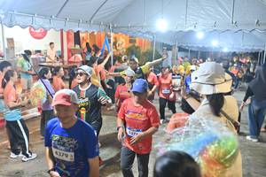 BIB: 4379, 337
                            <button type="button" onclick="openModal(26252283)" class="btn btn-primary btn-sm float-right btn-popup" data-toggle="modal" data-target=".modal-high-quality">
                        <i class="fas fa-shopping-cart"></i> Add to Cart
                    </button>
                                            <button type="button" onclick="isThisMe(26252283, true)" class="btn btn-success btn-sm float-right btn-popup btn-isme hidden" data-toggle="tooltip" data-placement="bottom" title="นี่คือรูปของคุณใช่ไหม คลิกที่นี่เพื่อเอาเข้าอัลบั้ม">
                        <i class="fas fa-plus"></i> Add to album
                    </button>
                    <button type="button" onclick="isThisMe(26252283, false)" class="btn btn-warning btn-sm float-right btn-popup btn-isnotme hidden">
                        <i class="fas fa-ban"></i> Remove from album
                    </button>