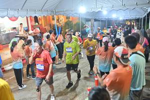 BIB: 4442, 4512
                            <button type="button" onclick="openModal(26251642)" class="btn btn-primary btn-sm float-right btn-popup" data-toggle="modal" data-target=".modal-high-quality">
                        <i class="fas fa-shopping-cart"></i> Add to Cart
                    </button>
                                            <button type="button" onclick="isThisMe(26251642, true)" class="btn btn-success btn-sm float-right btn-popup btn-isme hidden" data-toggle="tooltip" data-placement="bottom" title="นี่คือรูปของคุณใช่ไหม คลิกที่นี่เพื่อเอาเข้าอัลบั้ม">
                        <i class="fas fa-plus"></i> Add to album
                    </button>
                    <button type="button" onclick="isThisMe(26251642, false)" class="btn btn-warning btn-sm float-right btn-popup btn-isnotme hidden">
                        <i class="fas fa-ban"></i> Remove from album
                    </button>