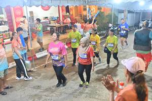 BIB: 3607, 3909
                            <button type="button" onclick="openModal(26253596)" class="btn btn-primary btn-sm float-right btn-popup" data-toggle="modal" data-target=".modal-high-quality">
                        <i class="fas fa-shopping-cart"></i> Add to Cart
                    </button>
                                            <button type="button" onclick="isThisMe(26253596, true)" class="btn btn-success btn-sm float-right btn-popup btn-isme hidden" data-toggle="tooltip" data-placement="bottom" title="นี่คือรูปของคุณใช่ไหม คลิกที่นี่เพื่อเอาเข้าอัลบั้ม">
                        <i class="fas fa-plus"></i> Add to album
                    </button>
                    <button type="button" onclick="isThisMe(26253596, false)" class="btn btn-warning btn-sm float-right btn-popup btn-isnotme hidden">
                        <i class="fas fa-ban"></i> Remove from album
                    </button>