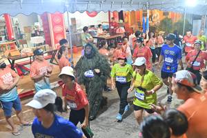 BIB: 37495, 4072
                            <button type="button" onclick="openModal(26252865)" class="btn btn-primary btn-sm float-right btn-popup" data-toggle="modal" data-target=".modal-high-quality">
                        <i class="fas fa-shopping-cart"></i> Add to Cart
                    </button>
                                            <button type="button" onclick="isThisMe(26252865, true)" class="btn btn-success btn-sm float-right btn-popup btn-isme hidden" data-toggle="tooltip" data-placement="bottom" title="นี่คือรูปของคุณใช่ไหม คลิกที่นี่เพื่อเอาเข้าอัลบั้ม">
                        <i class="fas fa-plus"></i> Add to album
                    </button>
                    <button type="button" onclick="isThisMe(26252865, false)" class="btn btn-warning btn-sm float-right btn-popup btn-isnotme hidden">
                        <i class="fas fa-ban"></i> Remove from album
                    </button>