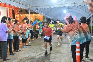 BIB: 4351
                            <button type="button" onclick="openModal(26240964)" class="btn btn-primary btn-sm float-right btn-popup" data-toggle="modal" data-target=".modal-high-quality">
                        <i class="fas fa-shopping-cart"></i> Add to Cart
                    </button>
                                            <button type="button" onclick="isThisMe(26240964, true)" class="btn btn-success btn-sm float-right btn-popup btn-isme hidden" data-toggle="tooltip" data-placement="bottom" title="นี่คือรูปของคุณใช่ไหม คลิกที่นี่เพื่อเอาเข้าอัลบั้ม">
                        <i class="fas fa-plus"></i> Add to album
                    </button>
                    <button type="button" onclick="isThisMe(26240964, false)" class="btn btn-warning btn-sm float-right btn-popup btn-isnotme hidden">
                        <i class="fas fa-ban"></i> Remove from album
                    </button>