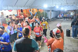 BIB: 4415, 3314
                            <button type="button" onclick="openModal(26252847)" class="btn btn-primary btn-sm float-right btn-popup" data-toggle="modal" data-target=".modal-high-quality">
                        <i class="fas fa-shopping-cart"></i> Add to Cart
                    </button>
                                            <button type="button" onclick="isThisMe(26252847, true)" class="btn btn-success btn-sm float-right btn-popup btn-isme hidden" data-toggle="tooltip" data-placement="bottom" title="นี่คือรูปของคุณใช่ไหม คลิกที่นี่เพื่อเอาเข้าอัลบั้ม">
                        <i class="fas fa-plus"></i> Add to album
                    </button>
                    <button type="button" onclick="isThisMe(26252847, false)" class="btn btn-warning btn-sm float-right btn-popup btn-isnotme hidden">
                        <i class="fas fa-ban"></i> Remove from album
                    </button>