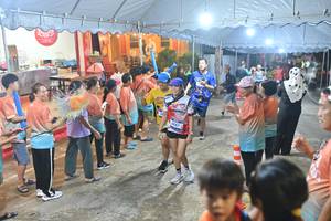 BIB: 3087
                            <button type="button" onclick="openModal(26242148)" class="btn btn-primary btn-sm float-right btn-popup" data-toggle="modal" data-target=".modal-high-quality">
                        <i class="fas fa-shopping-cart"></i> Add to Cart
                    </button>
                                            <button type="button" onclick="isThisMe(26242148, true)" class="btn btn-success btn-sm float-right btn-popup btn-isme hidden" data-toggle="tooltip" data-placement="bottom" title="นี่คือรูปของคุณใช่ไหม คลิกที่นี่เพื่อเอาเข้าอัลบั้ม">
                        <i class="fas fa-plus"></i> Add to album
                    </button>
                    <button type="button" onclick="isThisMe(26242148, false)" class="btn btn-warning btn-sm float-right btn-popup btn-isnotme hidden">
                        <i class="fas fa-ban"></i> Remove from album
                    </button>