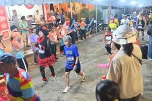 BIB: 1382
                            <button type="button" onclick="openModal(26252231)" class="btn btn-primary btn-sm float-right btn-popup" data-toggle="modal" data-target=".modal-high-quality">
                        <i class="fas fa-shopping-cart"></i> Add to Cart
                    </button>
                                            <button type="button" onclick="isThisMe(26252231, true)" class="btn btn-success btn-sm float-right btn-popup btn-isme hidden" data-toggle="tooltip" data-placement="bottom" title="นี่คือรูปของคุณใช่ไหม คลิกที่นี่เพื่อเอาเข้าอัลบั้ม">
                        <i class="fas fa-plus"></i> Add to album
                    </button>
                    <button type="button" onclick="isThisMe(26252231, false)" class="btn btn-warning btn-sm float-right btn-popup btn-isnotme hidden">
                        <i class="fas fa-ban"></i> Remove from album
                    </button>