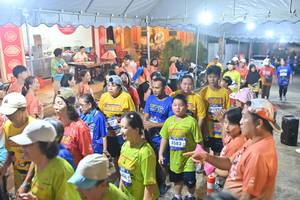 BIB: 3582, 41524
                            <button type="button" onclick="openModal(26252787)" class="btn btn-primary btn-sm float-right btn-popup" data-toggle="modal" data-target=".modal-high-quality">
                        <i class="fas fa-shopping-cart"></i> Add to Cart
                    </button>
                                            <button type="button" onclick="isThisMe(26252787, true)" class="btn btn-success btn-sm float-right btn-popup btn-isme hidden" data-toggle="tooltip" data-placement="bottom" title="นี่คือรูปของคุณใช่ไหม คลิกที่นี่เพื่อเอาเข้าอัลบั้ม">
                        <i class="fas fa-plus"></i> Add to album
                    </button>
                    <button type="button" onclick="isThisMe(26252787, false)" class="btn btn-warning btn-sm float-right btn-popup btn-isnotme hidden">
                        <i class="fas fa-ban"></i> Remove from album
                    </button>