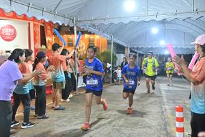 BIB: 3252
                            <button type="button" onclick="openModal(26240768)" class="btn btn-primary btn-sm float-right btn-popup" data-toggle="modal" data-target=".modal-high-quality">
                        <i class="fas fa-shopping-cart"></i> Add to Cart
                    </button>
                                            <button type="button" onclick="isThisMe(26240768, true)" class="btn btn-success btn-sm float-right btn-popup btn-isme hidden" data-toggle="tooltip" data-placement="bottom" title="นี่คือรูปของคุณใช่ไหม คลิกที่นี่เพื่อเอาเข้าอัลบั้ม">
                        <i class="fas fa-plus"></i> Add to album
                    </button>
                    <button type="button" onclick="isThisMe(26240768, false)" class="btn btn-warning btn-sm float-right btn-popup btn-isnotme hidden">
                        <i class="fas fa-ban"></i> Remove from album
                    </button>