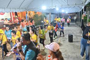 BIB: 4813, 1030
                            <button type="button" onclick="openModal(26253564)" class="btn btn-primary btn-sm float-right btn-popup" data-toggle="modal" data-target=".modal-high-quality">
                        <i class="fas fa-shopping-cart"></i> Add to Cart
                    </button>
                                            <button type="button" onclick="isThisMe(26253564, true)" class="btn btn-success btn-sm float-right btn-popup btn-isme hidden" data-toggle="tooltip" data-placement="bottom" title="นี่คือรูปของคุณใช่ไหม คลิกที่นี่เพื่อเอาเข้าอัลบั้ม">
                        <i class="fas fa-plus"></i> Add to album
                    </button>
                    <button type="button" onclick="isThisMe(26253564, false)" class="btn btn-warning btn-sm float-right btn-popup btn-isnotme hidden">
                        <i class="fas fa-ban"></i> Remove from album
                    </button>