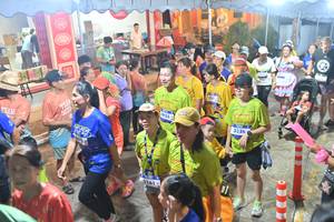 BIB: 3161, 1935, 3326
                            <button type="button" onclick="openModal(26252092)" class="btn btn-primary btn-sm float-right btn-popup" data-toggle="modal" data-target=".modal-high-quality">
                        <i class="fas fa-shopping-cart"></i> Add to Cart
                    </button>
                                            <button type="button" onclick="isThisMe(26252092, true)" class="btn btn-success btn-sm float-right btn-popup btn-isme hidden" data-toggle="tooltip" data-placement="bottom" title="นี่คือรูปของคุณใช่ไหม คลิกที่นี่เพื่อเอาเข้าอัลบั้ม">
                        <i class="fas fa-plus"></i> Add to album
                    </button>
                    <button type="button" onclick="isThisMe(26252092, false)" class="btn btn-warning btn-sm float-right btn-popup btn-isnotme hidden">
                        <i class="fas fa-ban"></i> Remove from album
                    </button>