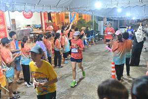 BIB: 196, 4720
                            <button type="button" onclick="openModal(26242082)" class="btn btn-primary btn-sm float-right btn-popup" data-toggle="modal" data-target=".modal-high-quality">
                        <i class="fas fa-shopping-cart"></i> Add to Cart
                    </button>
                                            <button type="button" onclick="isThisMe(26242082, true)" class="btn btn-success btn-sm float-right btn-popup btn-isme hidden" data-toggle="tooltip" data-placement="bottom" title="นี่คือรูปของคุณใช่ไหม คลิกที่นี่เพื่อเอาเข้าอัลบั้ม">
                        <i class="fas fa-plus"></i> Add to album
                    </button>
                    <button type="button" onclick="isThisMe(26242082, false)" class="btn btn-warning btn-sm float-right btn-popup btn-isnotme hidden">
                        <i class="fas fa-ban"></i> Remove from album
                    </button>