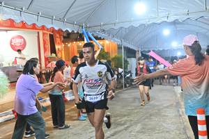 BIB: 3610
                            <button type="button" onclick="openModal(26241096)" class="btn btn-primary btn-sm float-right btn-popup" data-toggle="modal" data-target=".modal-high-quality">
                        <i class="fas fa-shopping-cart"></i> Add to Cart
                    </button>
                                            <button type="button" onclick="isThisMe(26241096, true)" class="btn btn-success btn-sm float-right btn-popup btn-isme hidden" data-toggle="tooltip" data-placement="bottom" title="นี่คือรูปของคุณใช่ไหม คลิกที่นี่เพื่อเอาเข้าอัลบั้ม">
                        <i class="fas fa-plus"></i> Add to album
                    </button>
                    <button type="button" onclick="isThisMe(26241096, false)" class="btn btn-warning btn-sm float-right btn-popup btn-isnotme hidden">
                        <i class="fas fa-ban"></i> Remove from album
                    </button>