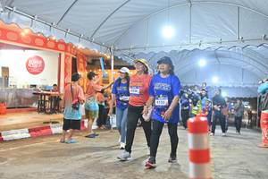 BIB: 4238, 4155
                            <button type="button" onclick="openModal(26253805)" class="btn btn-primary btn-sm float-right btn-popup" data-toggle="modal" data-target=".modal-high-quality">
                        <i class="fas fa-shopping-cart"></i> Add to Cart
                    </button>
                                            <button type="button" onclick="isThisMe(26253805, true)" class="btn btn-success btn-sm float-right btn-popup btn-isme hidden" data-toggle="tooltip" data-placement="bottom" title="นี่คือรูปของคุณใช่ไหม คลิกที่นี่เพื่อเอาเข้าอัลบั้ม">
                        <i class="fas fa-plus"></i> Add to album
                    </button>
                    <button type="button" onclick="isThisMe(26253805, false)" class="btn btn-warning btn-sm float-right btn-popup btn-isnotme hidden">
                        <i class="fas fa-ban"></i> Remove from album
                    </button>