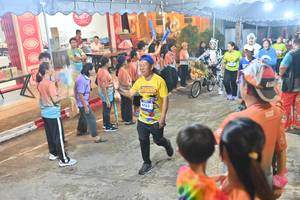 BIB: 4762
                            <button type="button" onclick="openModal(26252935)" class="btn btn-primary btn-sm float-right btn-popup" data-toggle="modal" data-target=".modal-high-quality">
                        <i class="fas fa-shopping-cart"></i> Add to Cart
                    </button>
                                            <button type="button" onclick="isThisMe(26252935, true)" class="btn btn-success btn-sm float-right btn-popup btn-isme hidden" data-toggle="tooltip" data-placement="bottom" title="นี่คือรูปของคุณใช่ไหม คลิกที่นี่เพื่อเอาเข้าอัลบั้ม">
                        <i class="fas fa-plus"></i> Add to album
                    </button>
                    <button type="button" onclick="isThisMe(26252935, false)" class="btn btn-warning btn-sm float-right btn-popup btn-isnotme hidden">
                        <i class="fas fa-ban"></i> Remove from album
                    </button>