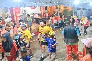 BIB: 4236
                            <button type="button" onclick="openModal(26253593)" class="btn btn-primary btn-sm float-right btn-popup" data-toggle="modal" data-target=".modal-high-quality">
                        <i class="fas fa-shopping-cart"></i> Add to Cart
                    </button>
                                            <button type="button" onclick="isThisMe(26253593, true)" class="btn btn-success btn-sm float-right btn-popup btn-isme hidden" data-toggle="tooltip" data-placement="bottom" title="นี่คือรูปของคุณใช่ไหม คลิกที่นี่เพื่อเอาเข้าอัลบั้ม">
                        <i class="fas fa-plus"></i> Add to album
                    </button>
                    <button type="button" onclick="isThisMe(26253593, false)" class="btn btn-warning btn-sm float-right btn-popup btn-isnotme hidden">
                        <i class="fas fa-ban"></i> Remove from album
                    </button>